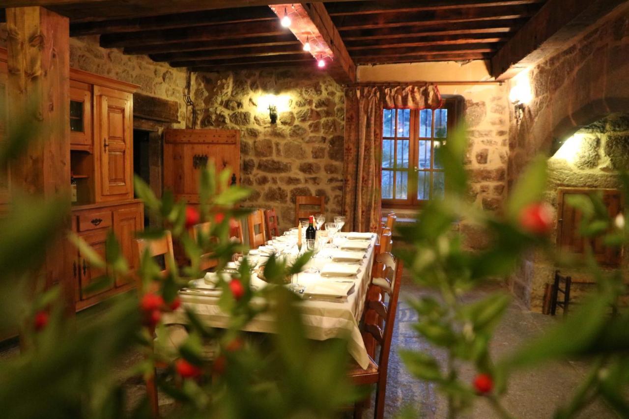 Le Petit Chateau Du Villard Le Malzieu-Forain Kültér fotó