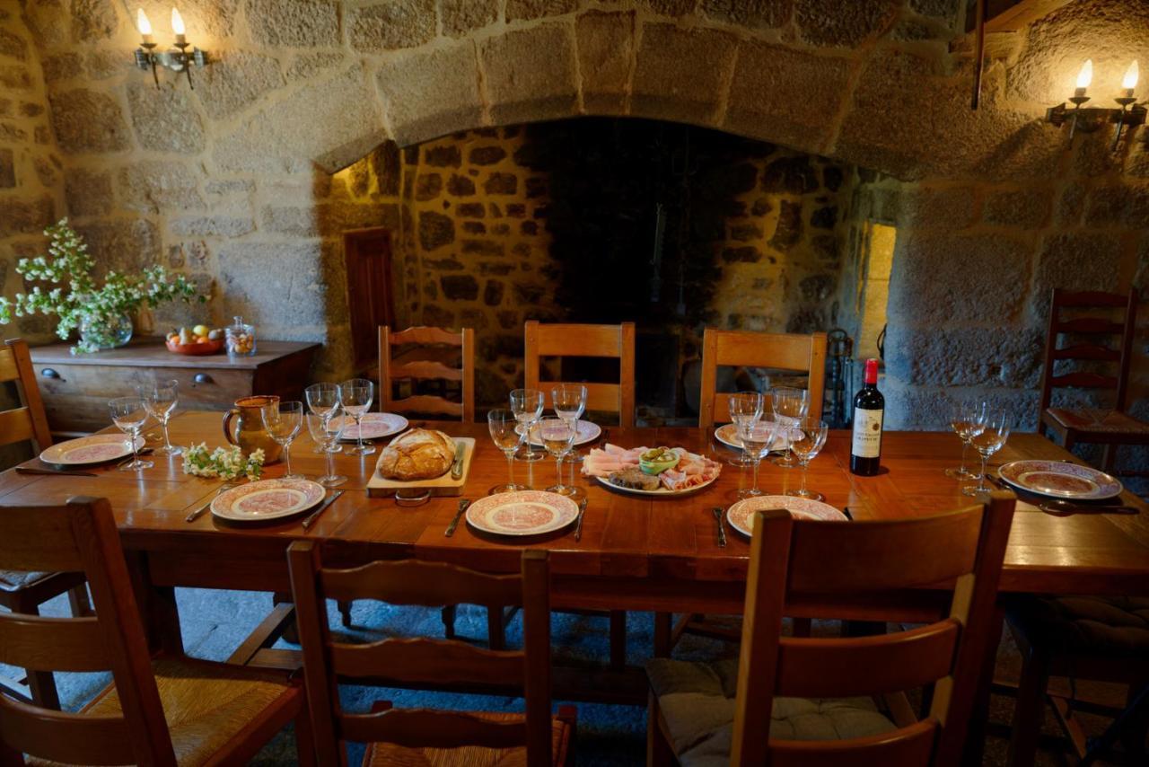 Le Petit Chateau Du Villard Le Malzieu-Forain Kültér fotó