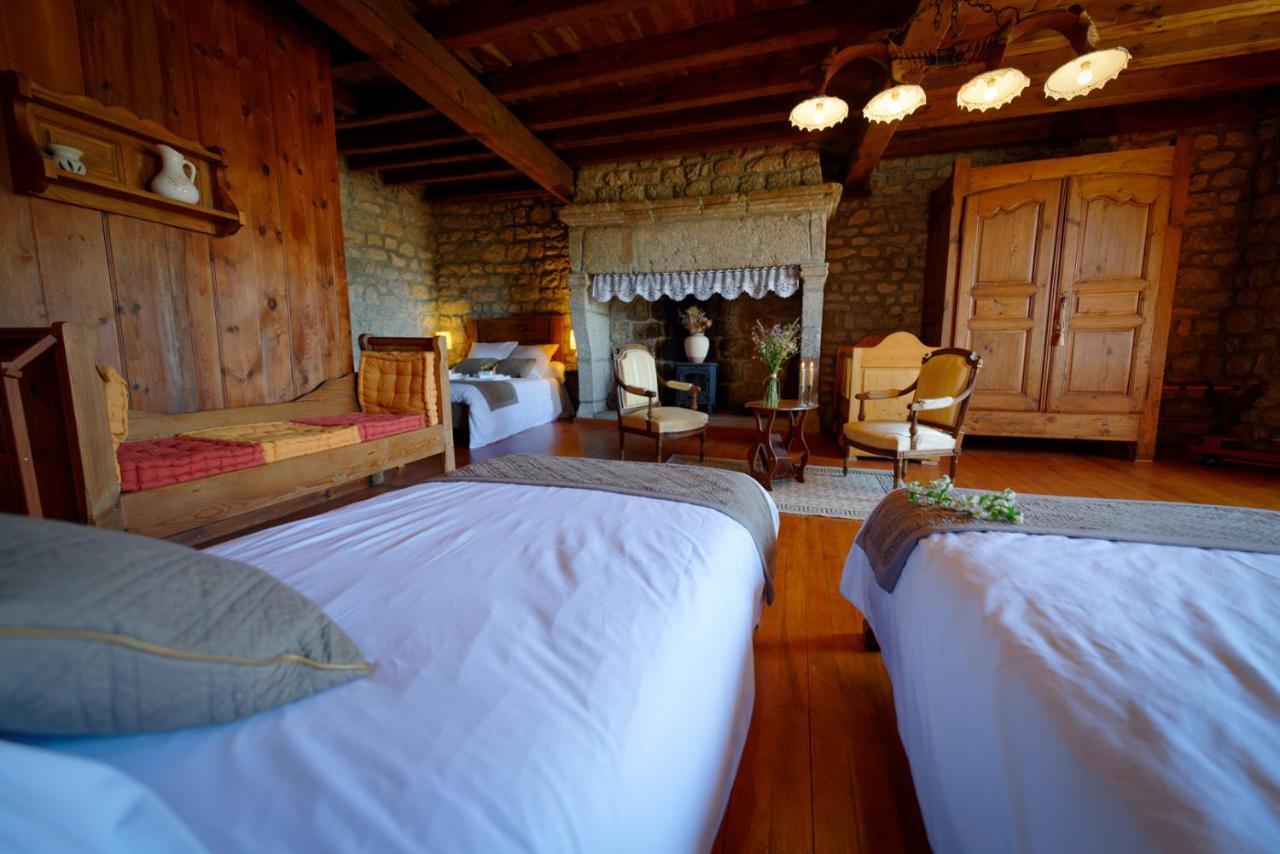 Le Petit Chateau Du Villard Le Malzieu-Forain Kültér fotó