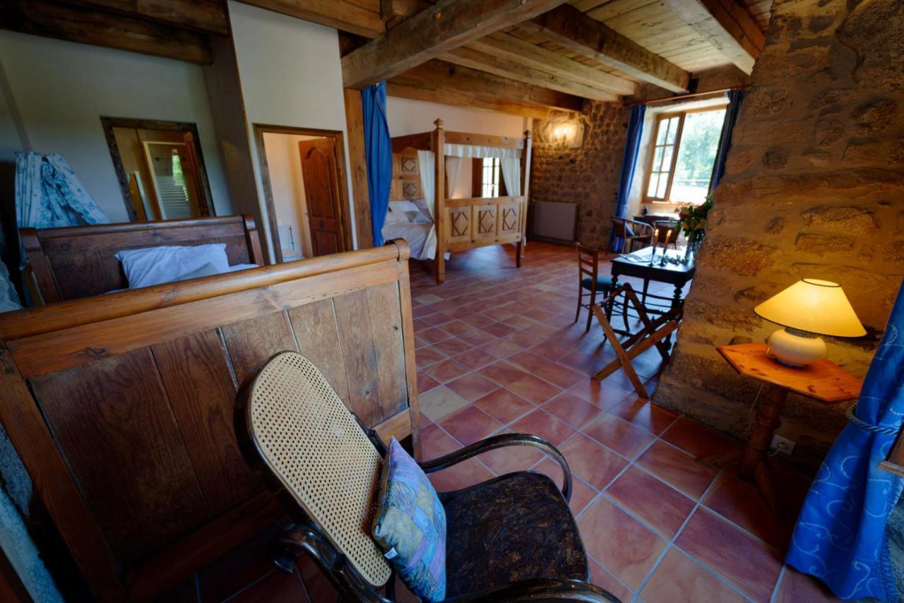 Le Petit Chateau Du Villard Le Malzieu-Forain Kültér fotó